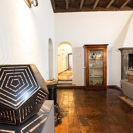 Historical Apartment In The Center Of Gravedona - Larihome A02 ภายนอก รูปภาพ