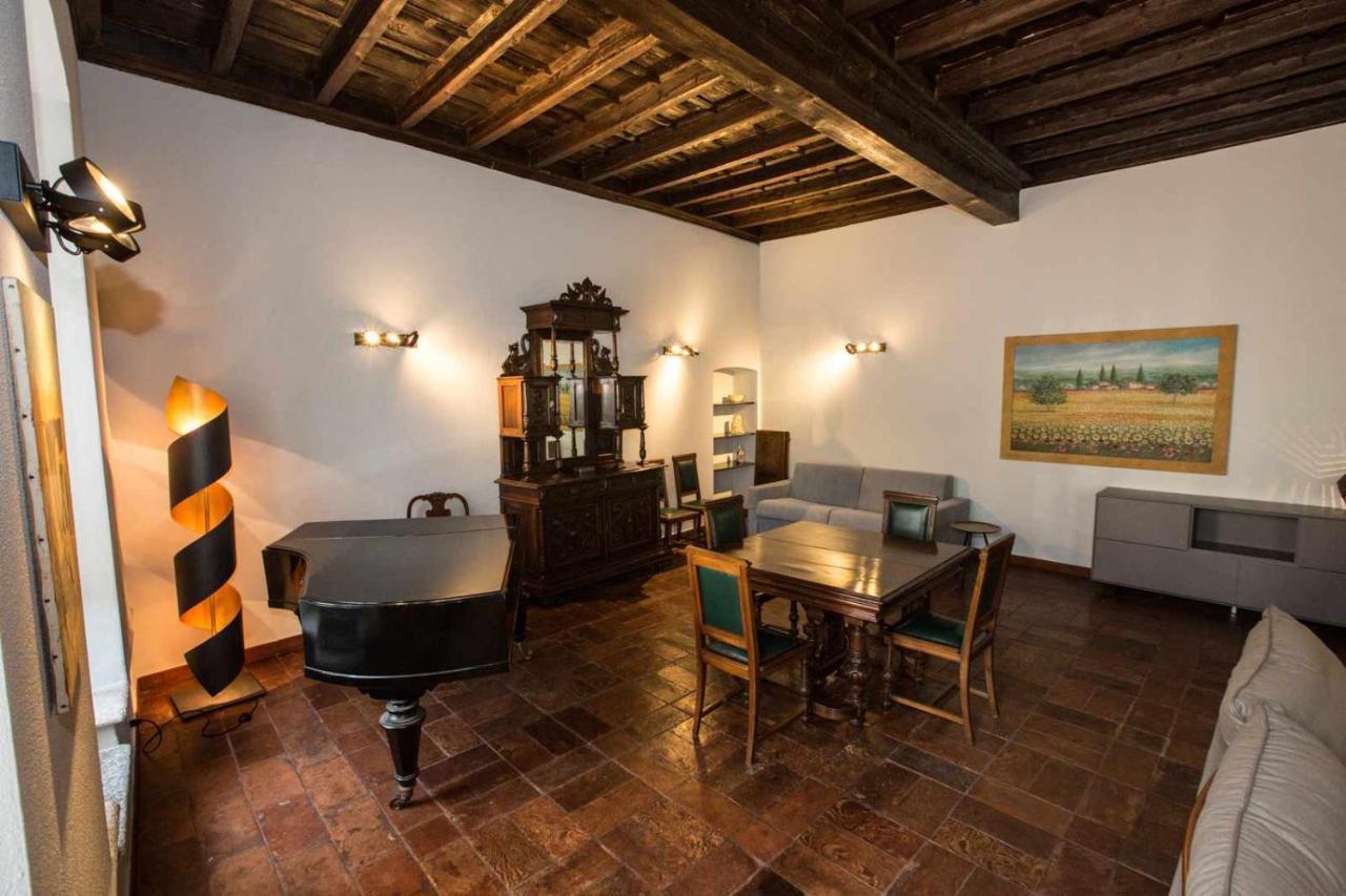 Historical Apartment In The Center Of Gravedona - Larihome A02 ภายนอก รูปภาพ