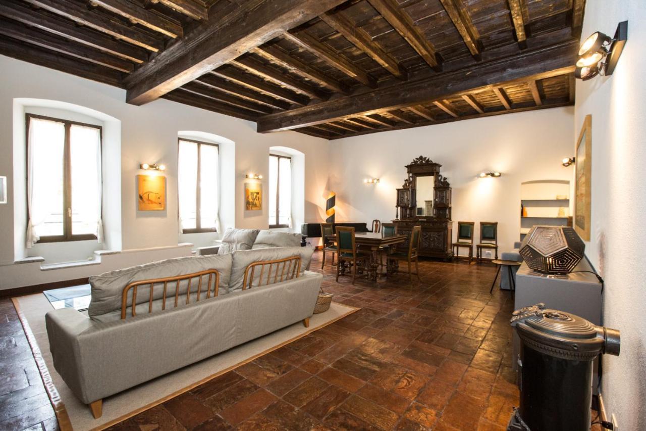 Historical Apartment In The Center Of Gravedona - Larihome A02 ภายนอก รูปภาพ